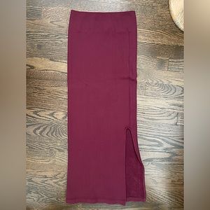Never worn Fabletics boycon midi skirt
